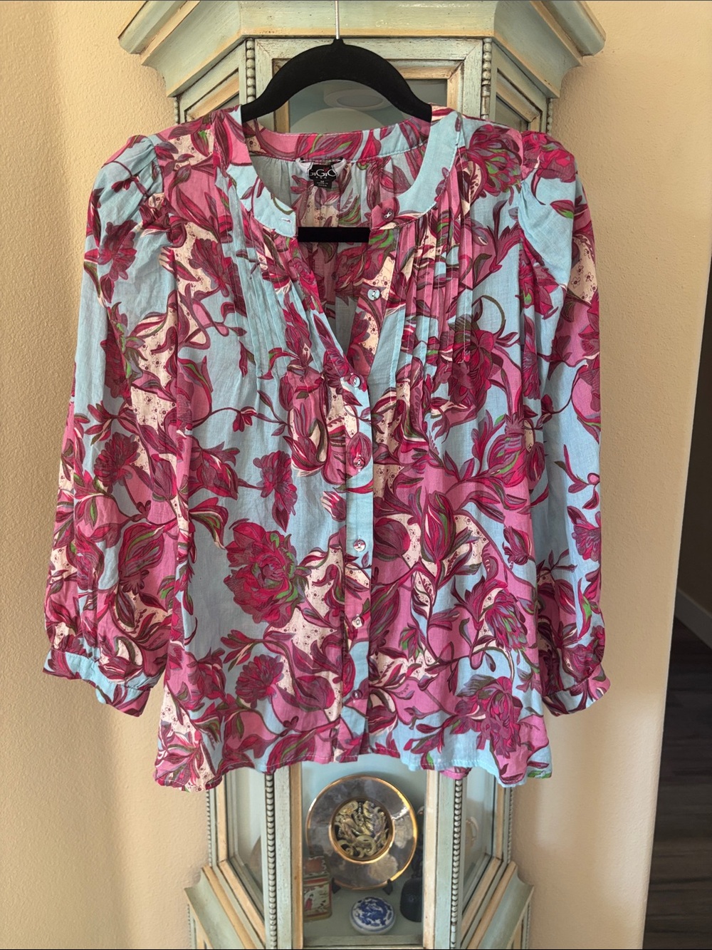 SGC Floral Button-Front V-Neck Blouse in Pink and Light Blue